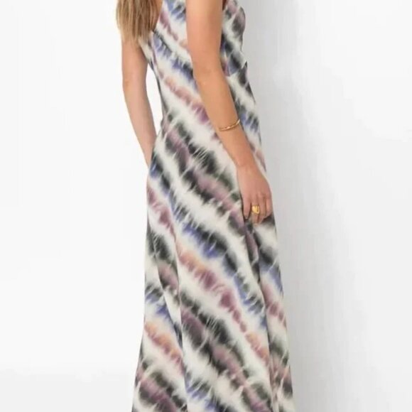 With Tags Madison the Label Larissa Tie Dye Maxi Dress Size X-Small and X-Large - Picture 5 of 6